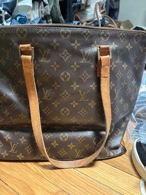 Louis Vuitton Cabas Mezzo